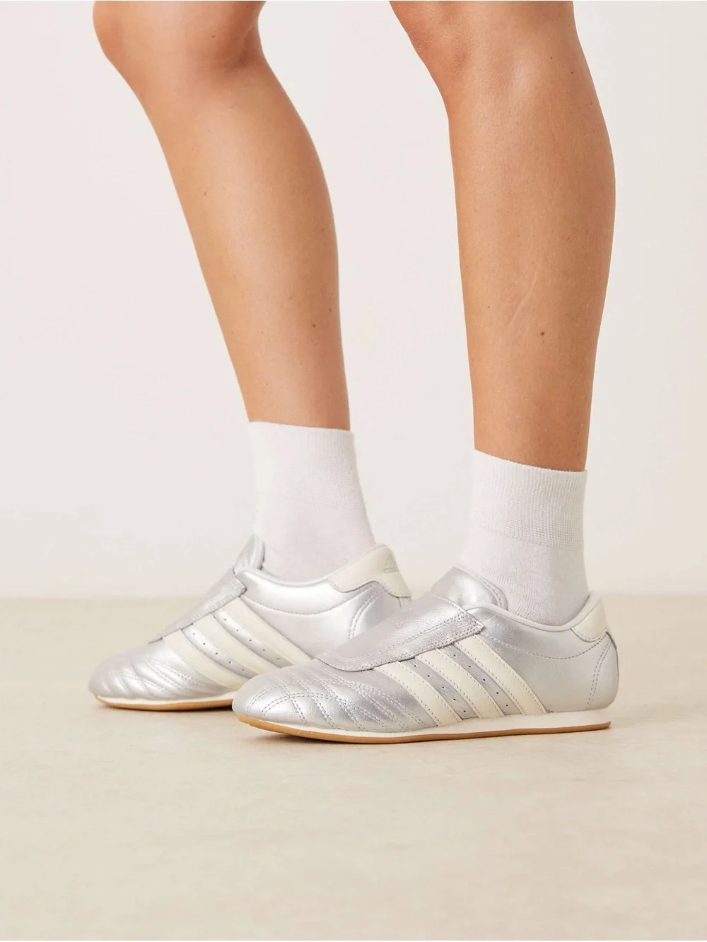 NWT Adidas Taekwondo Silver Metallic Women's Shoes JS4023 size 7.5 - Picture 6 of 16